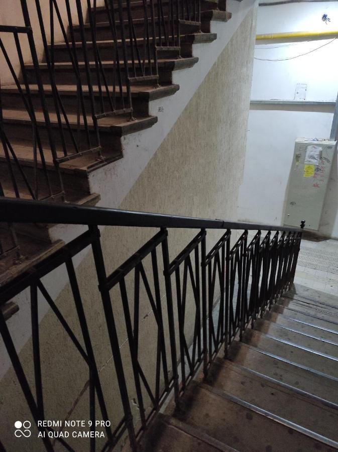 Двокімнатна Квартира В Центрі Міста Lviv Exterior foto